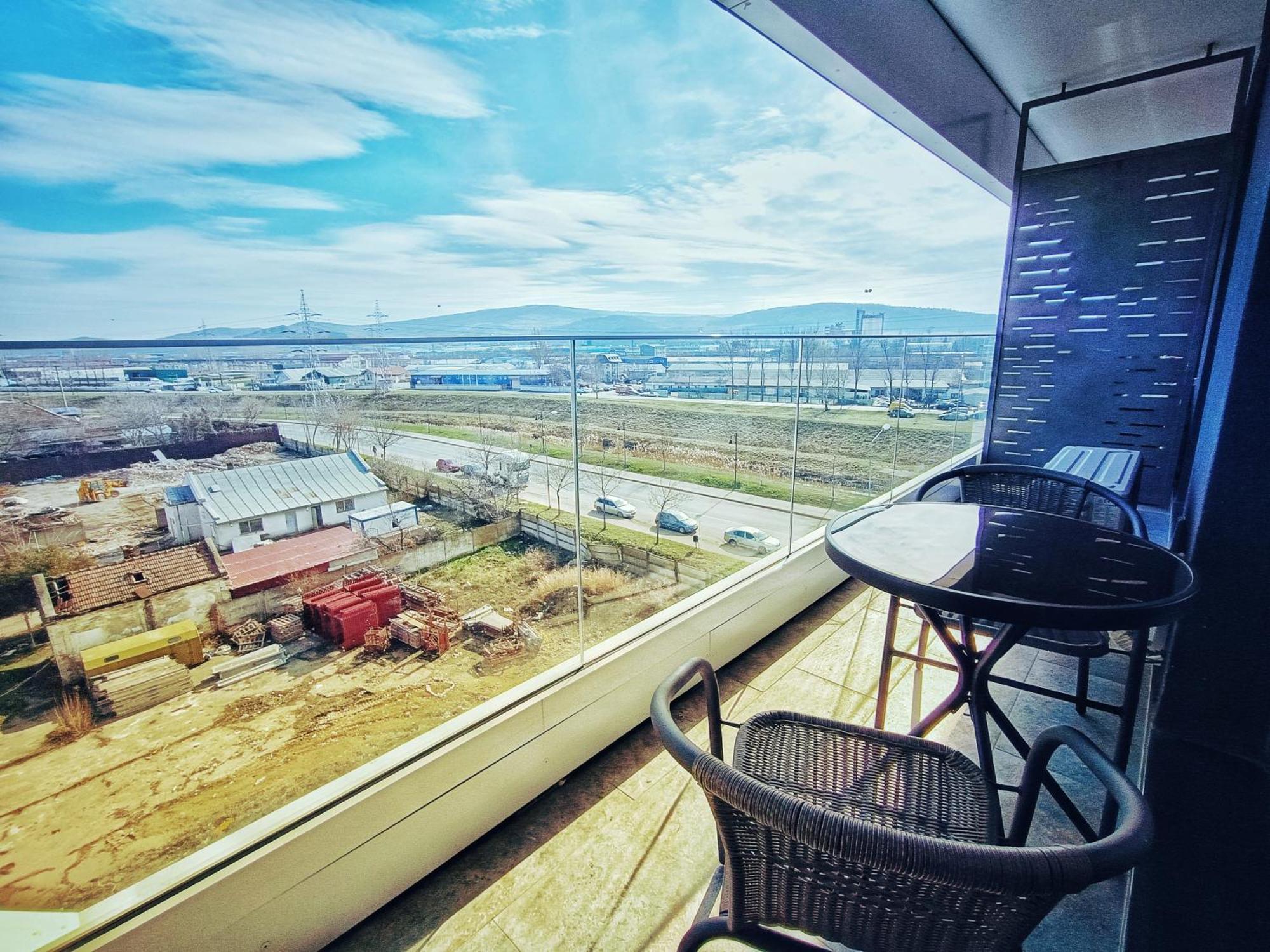 Super Apartments Near Airport With Shop & Free Parking Jassy Zewnętrze zdjęcie